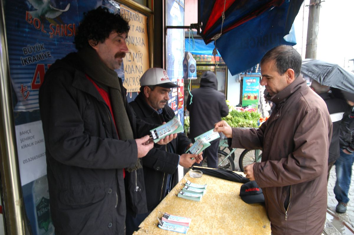 Ergani\'de Yılbaşı Biletlerine Yoğun İlgi
