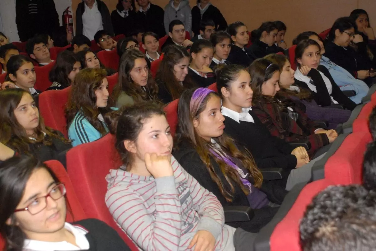 Fethiyeli Öğrenciler Mesleki Bilgilerini Artırıyor