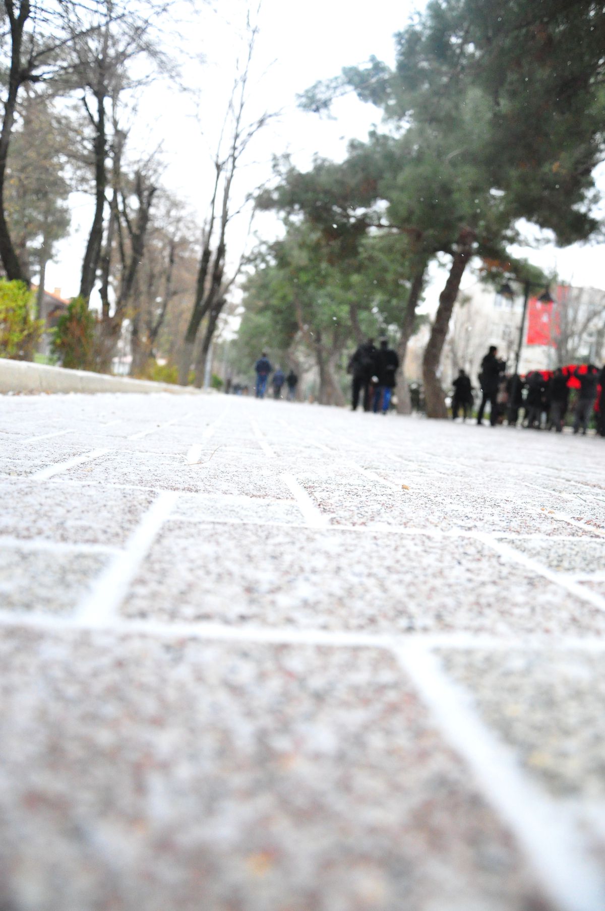 Kırklareli\'de Kar Çocukların Yüzünü Güldürdü