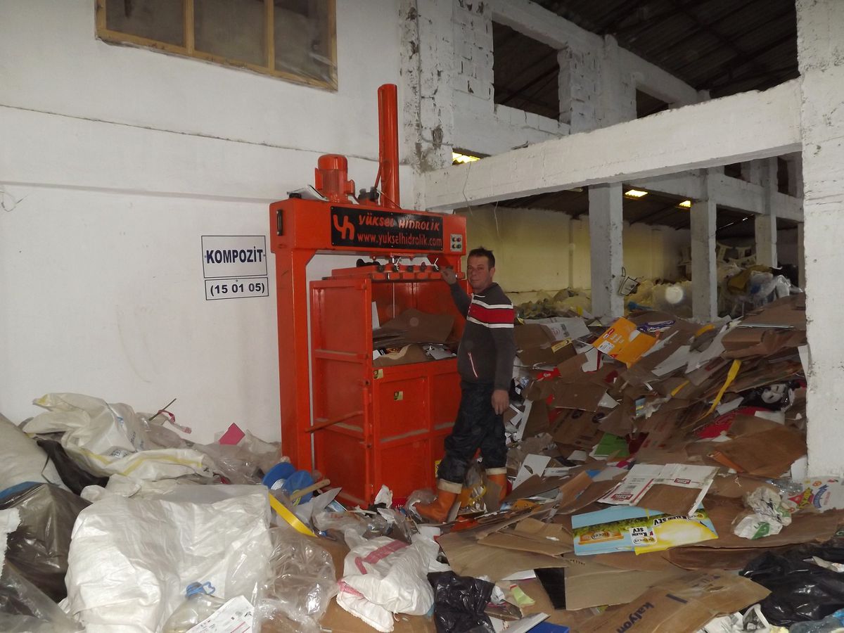 Malkara\' da İki Ay İçerisinde 25 Bin 405 Kg Ambalaj Atığı Toplandı