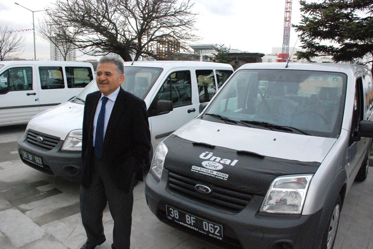 Melikgazi\'de 5 Adet Panelvan Araç Hizmette