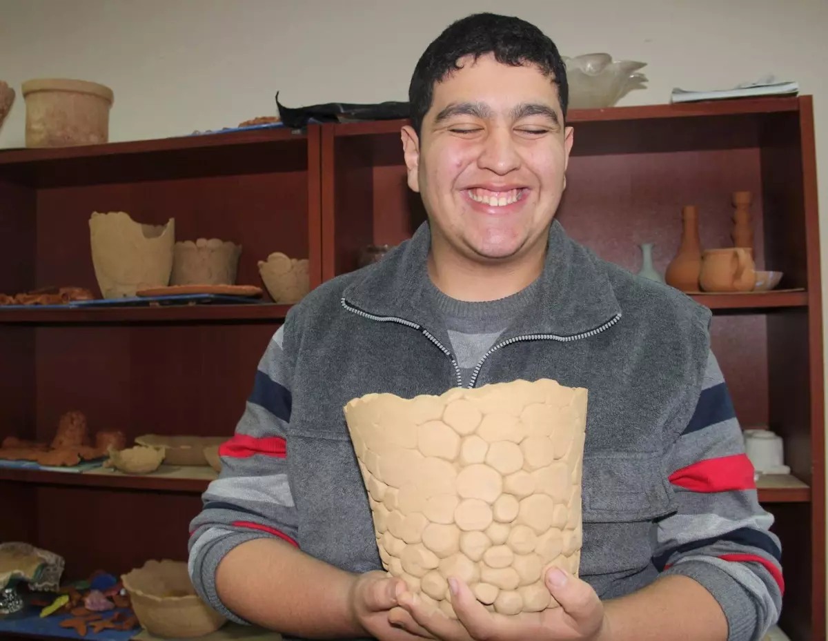 (Özel Haber) Engellilere Toprak Terapisi