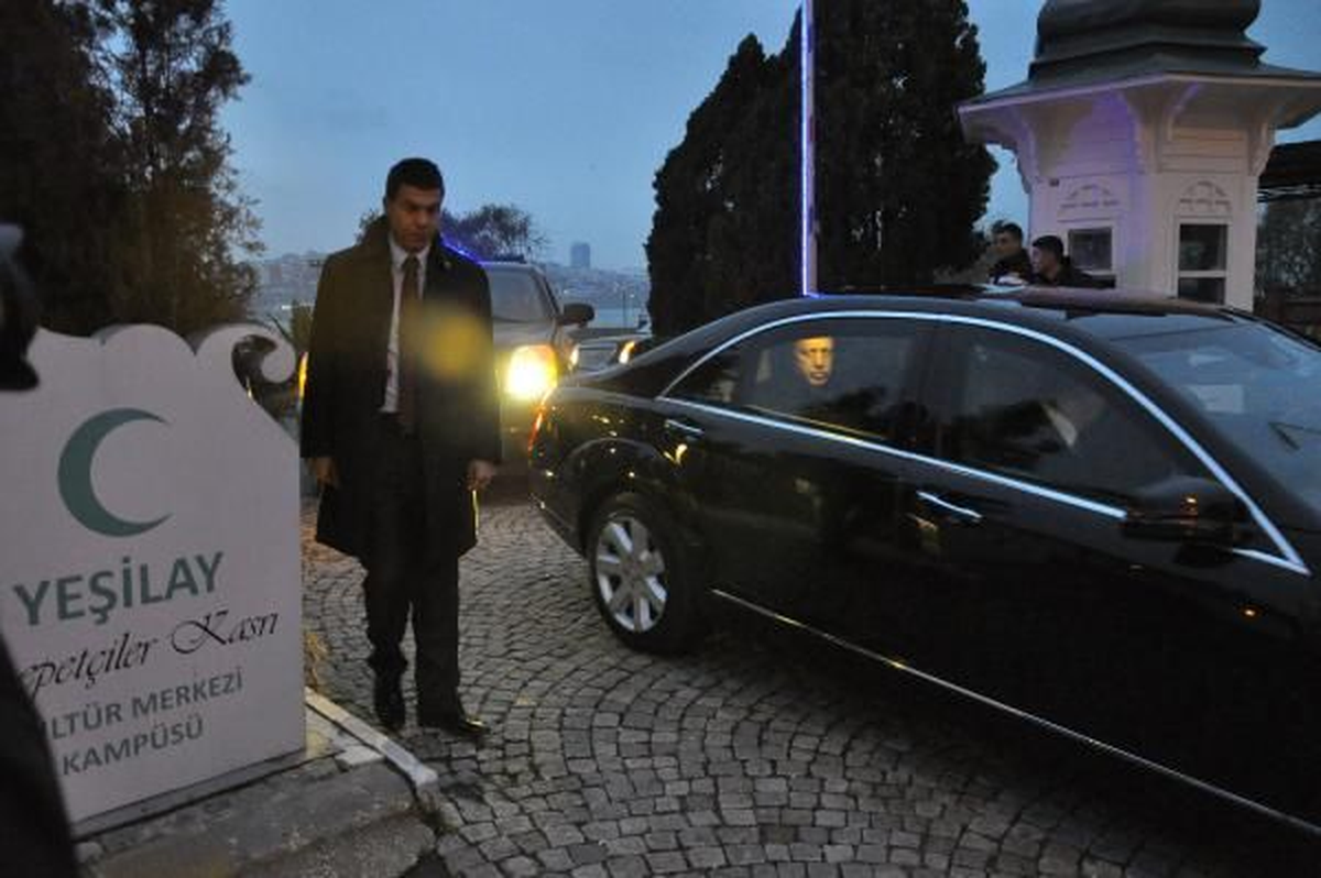 1başbakan Erdoğan\'ın Cuma Namazı Sonrası Tarihi Yarımada Turu