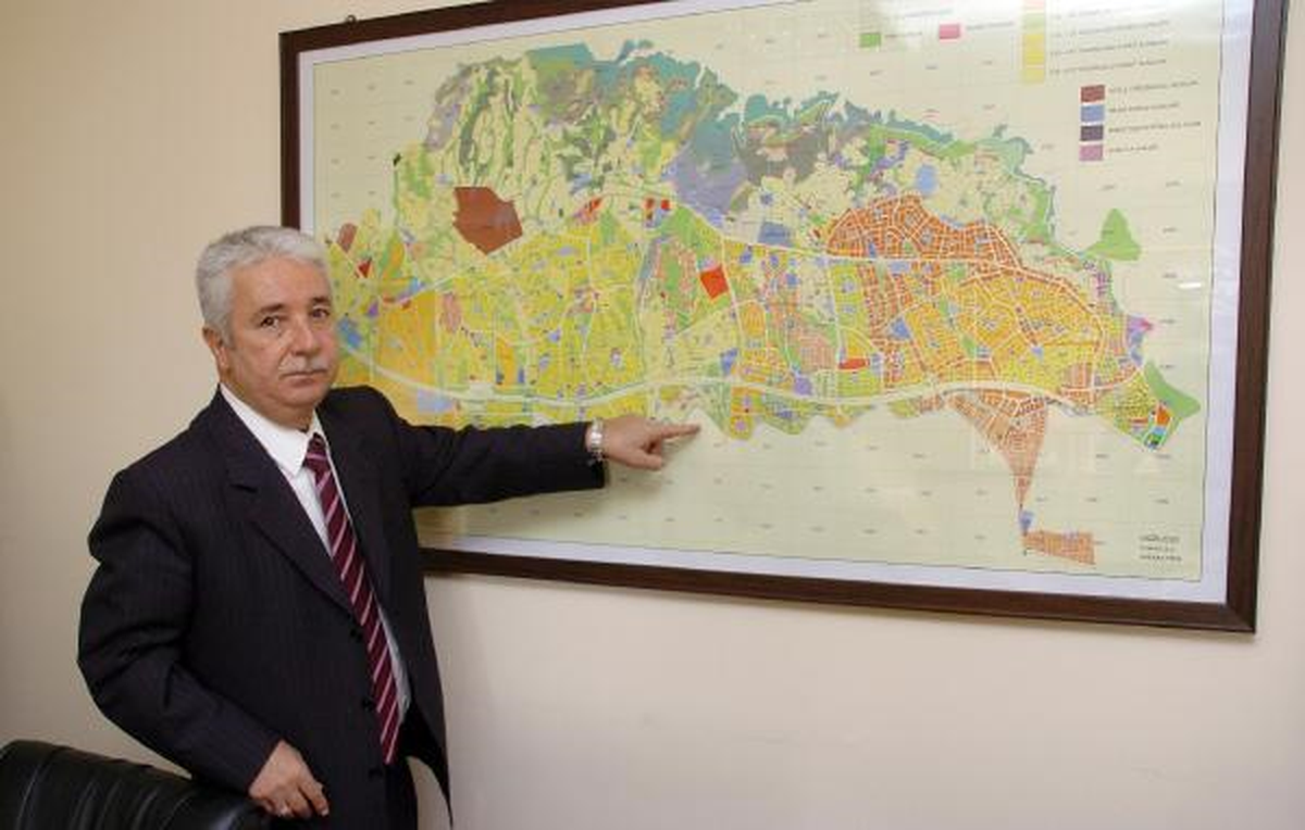 Adana\'ya Minyatür Anıtkabir ve Çanakkale Şehitliği