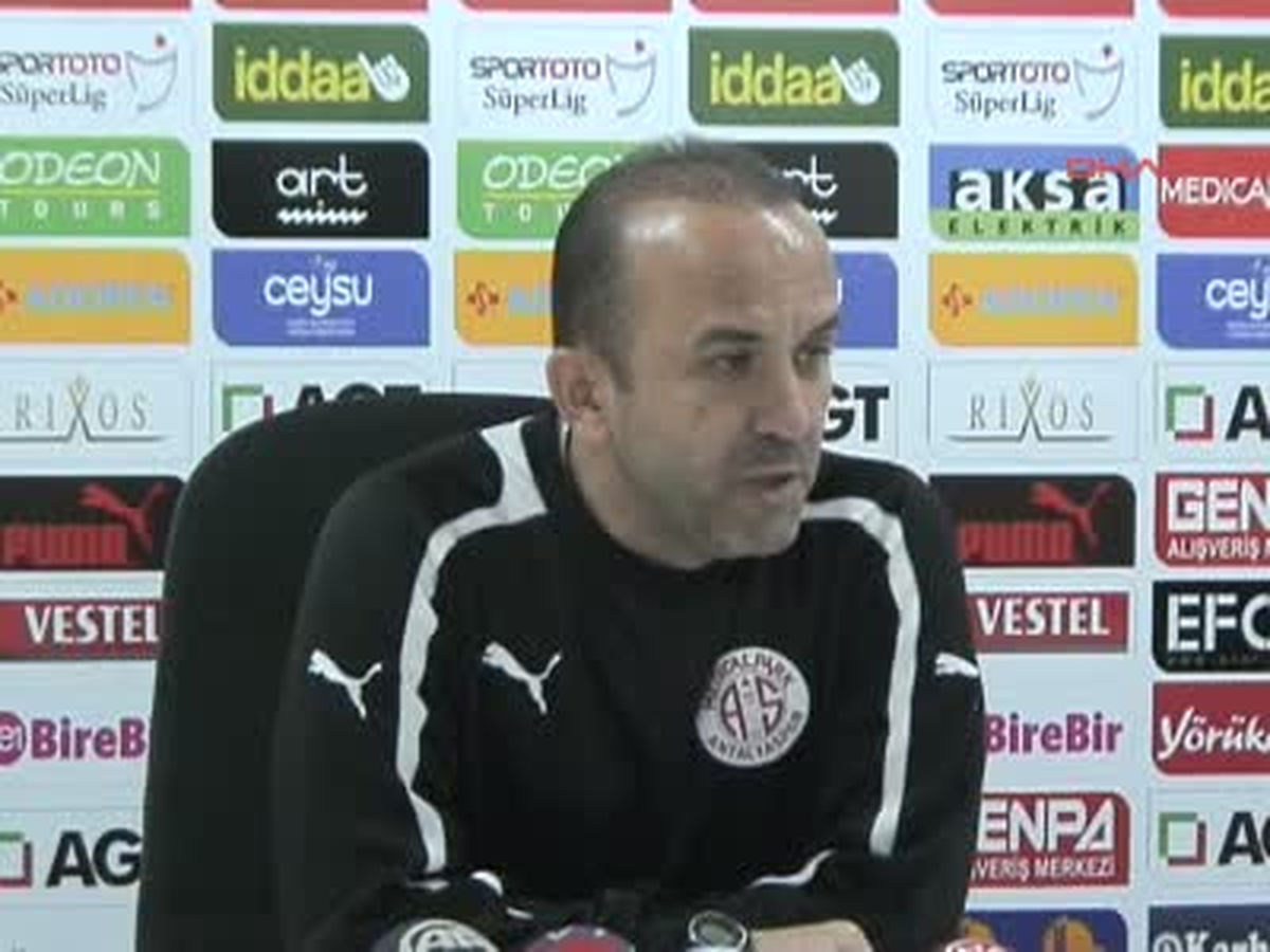 Antalyaspor Teknik Direktörü Özdilek: "15 Haftalık Başarı Tablosunu Taçlandırmak İstiyoruz"