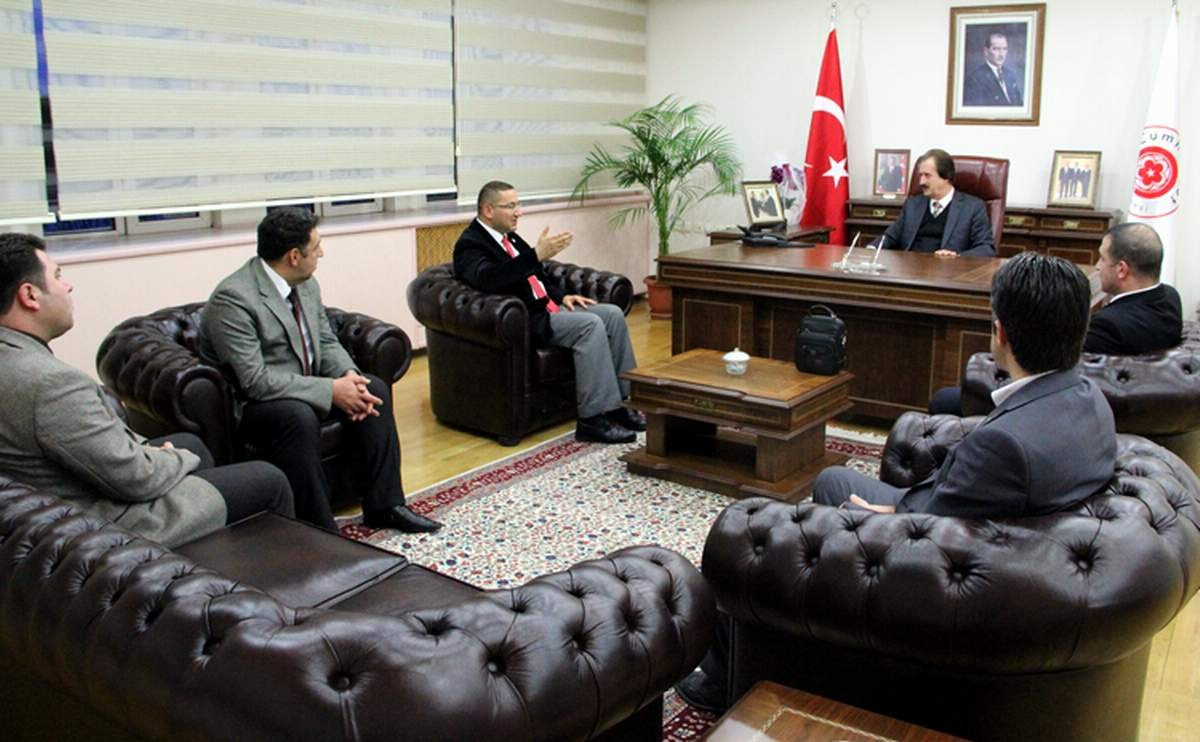 Baro Başkanı Eliş\'ten, Rektör Kocacık\'a Ziyaret