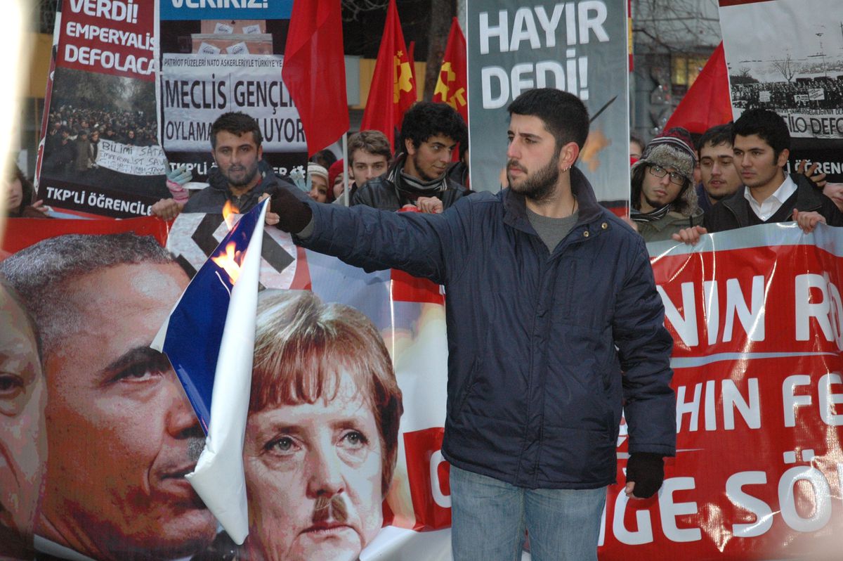 Başkentte \'Patriot\' Protestosu