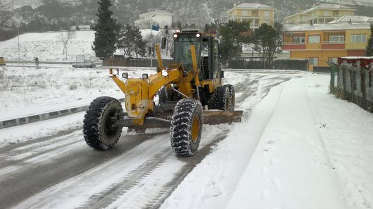 Çatalca Belediyesi Kar Alarmında
