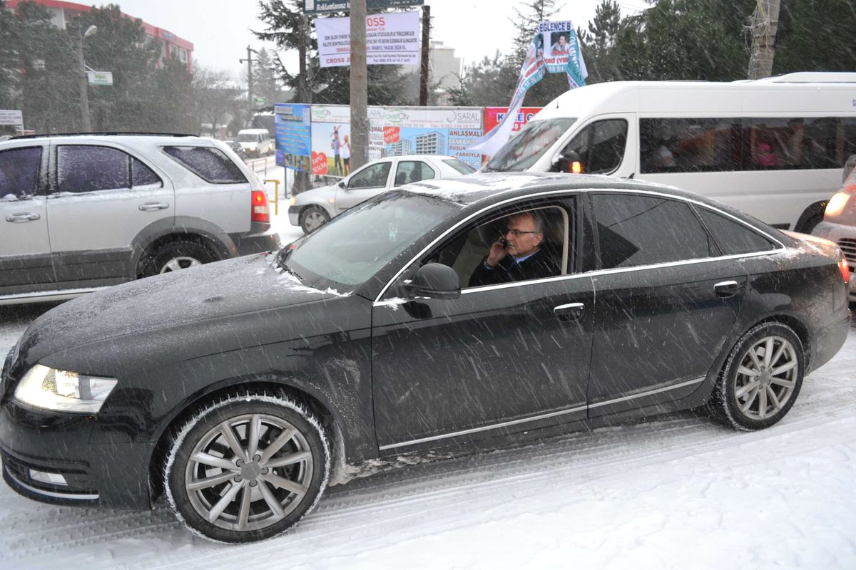 Çerkezköy Beyaza Büründü