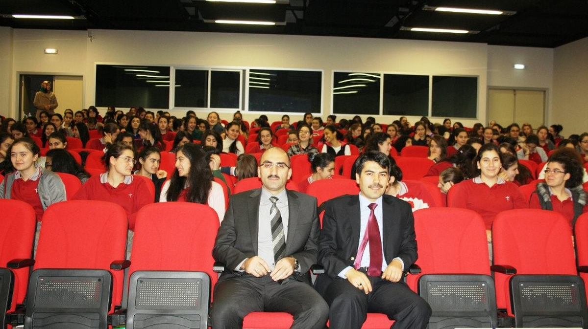 \'Çocuk Evleri ve Koruyucu Aile\' Semineri