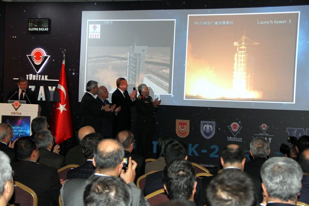 Cumhurbaşkanı Gül\'ün, Göktürk-2 Törenine Davet Edilmediği İddiası
