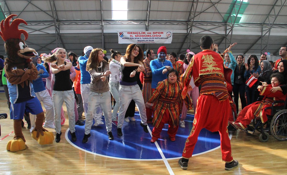 Engelliler Sporla Eğlendi