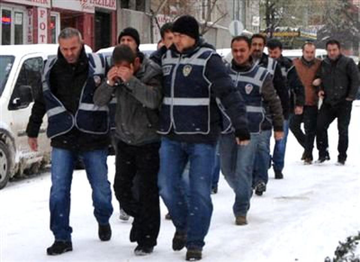 Eskişehir\'de Çelik Kasa Hırsızları Yakalandı