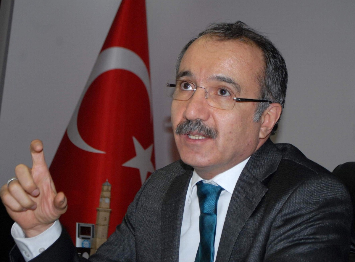 "Öğretmenleri Kimseye Tartıştırmayız"