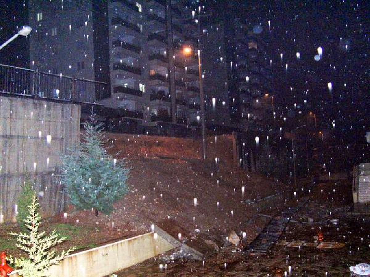 Okulun İstinat Duvarı Yıkıldı