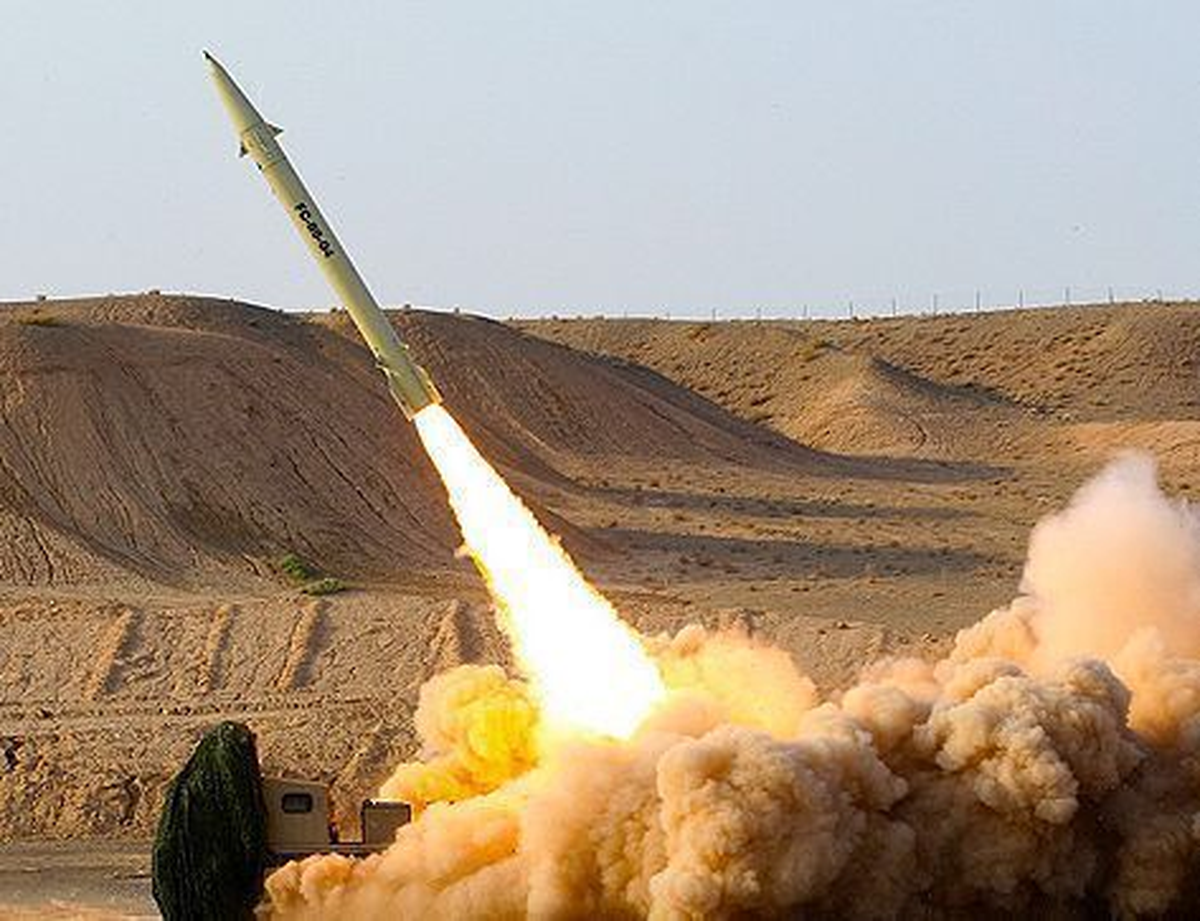 Pakistan Donanmasından Uzun Menzilli Füze Denemesi