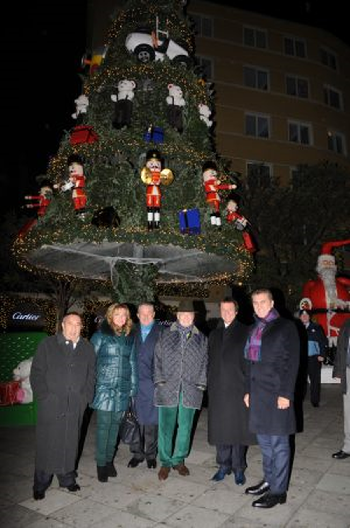 Rahmi Koç, Sarıgül ile Nişantaşı'nı Gezdi