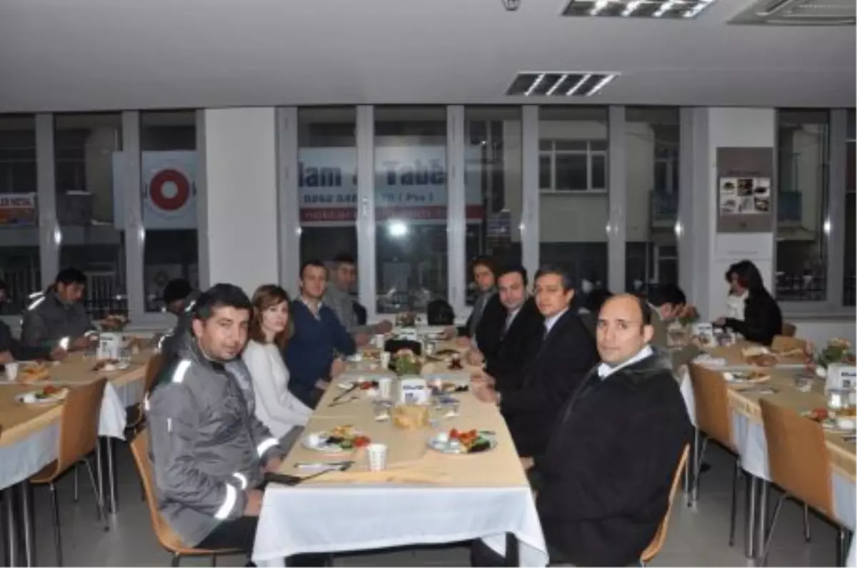 TETED Kocaeli Şubesi Gebze\'de Kahvaltı Verdi