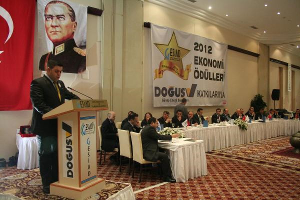 2023\'de 2 Trilyon Dolarlık Ekonomi Hedefleniyor