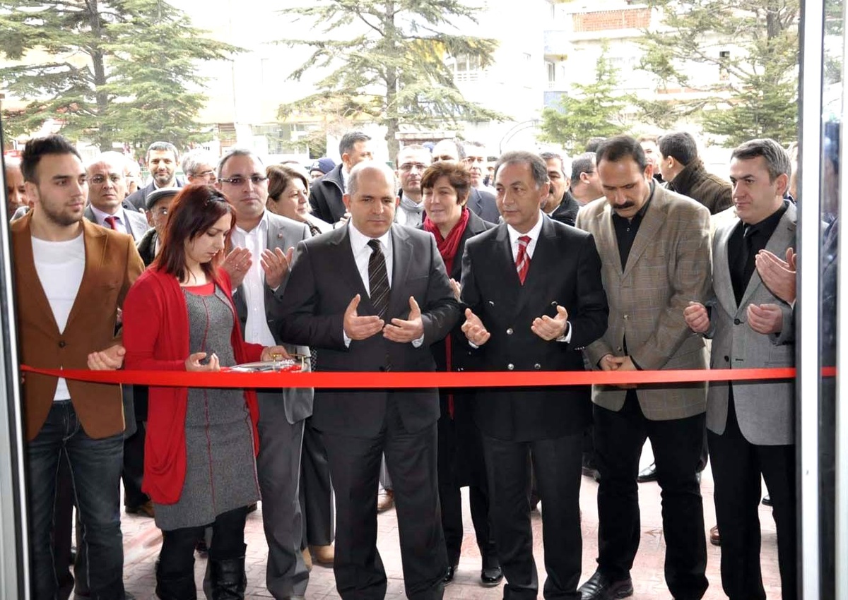 Akşehir\'de Yaşlılara Rehabilitasyon Merkezi