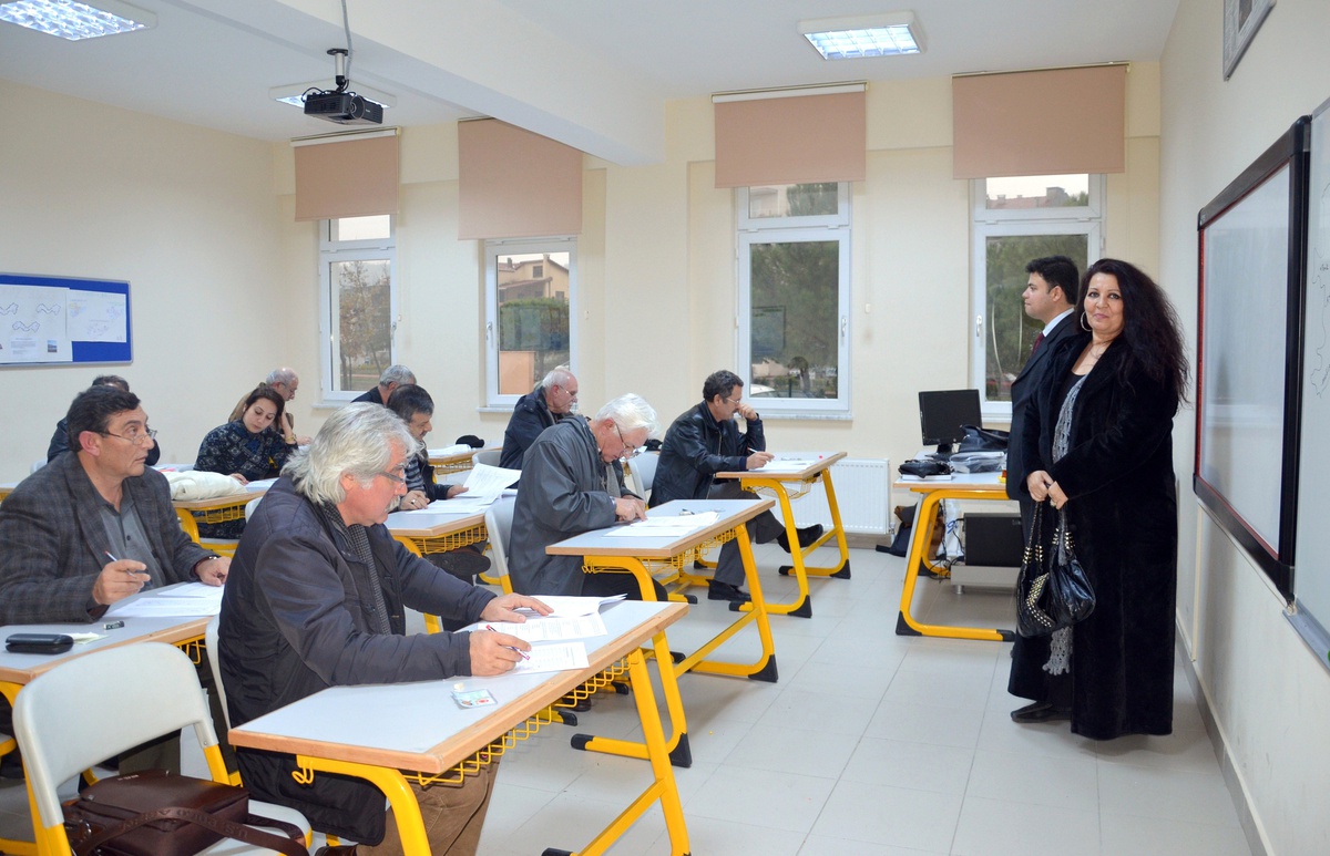 Alan Klavuzlarına Hizmet İçi Eğitim