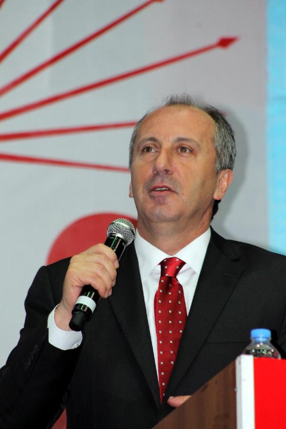CHP\'li İnce: \'Odtü\'ye 500 Puanla Girilir, Ama Başbakan 5000 Polisle Girdi\'