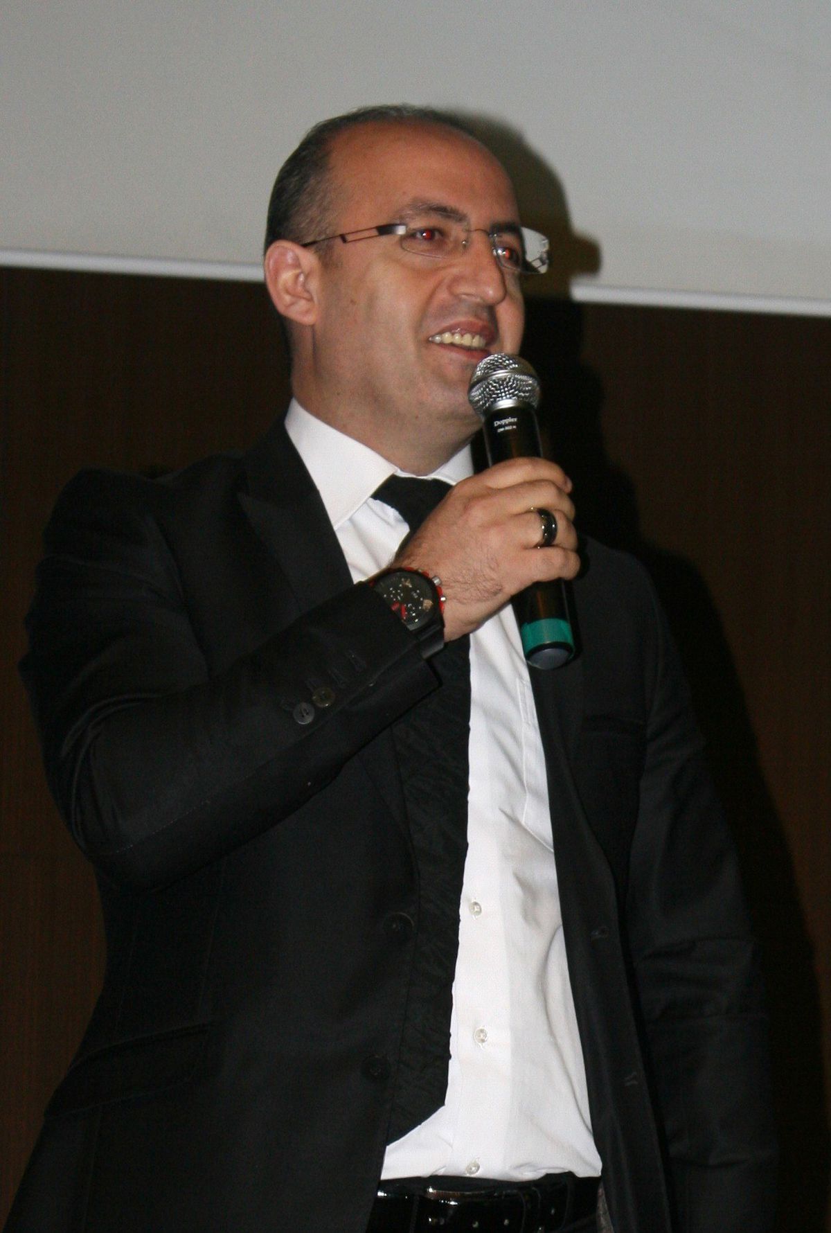 Divapan A.Ş. Genel Müdürü Hakan Zengin;