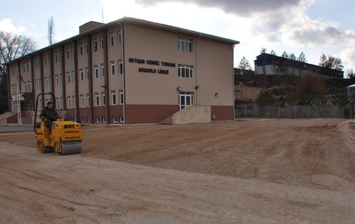 Eskipazar\'da Okullar Hayat Buluyor