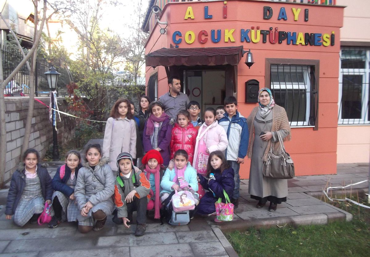 Keçiörenli Minikler Kütüphane Gezdi