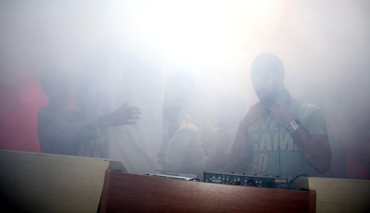 (Özel Haber) Dj Tabut İçinde Sahneye Geldi