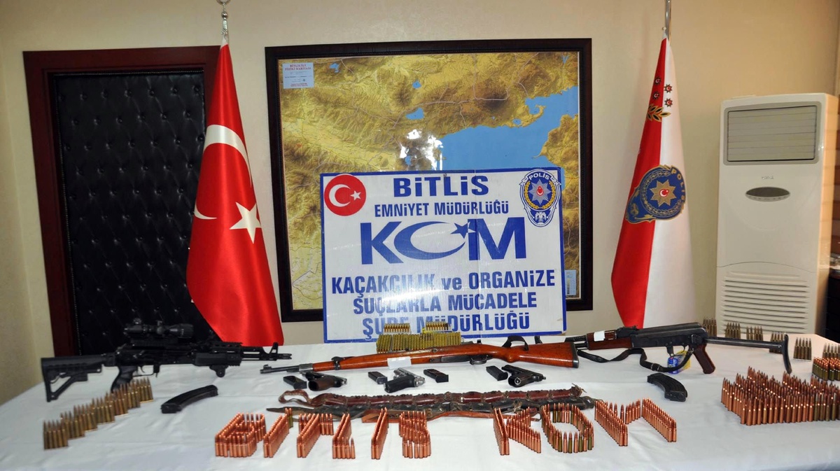 Silah Kaçakçılığı Operasyonunda 14 Tutuklama