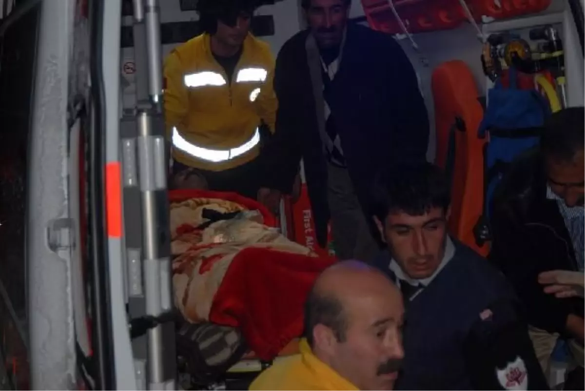 Silahlı Kavgada Ölen Baba ve 3 Oğlu Toprağa Verildi