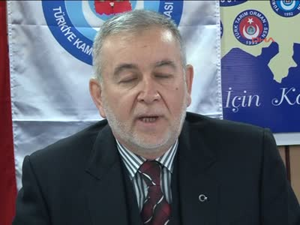 Sivas Emeklilerden Maliye Bakanı Şimşek\'e Tepki Emeklilerden Maliye Bakanı Şimşek\'e Tepki
