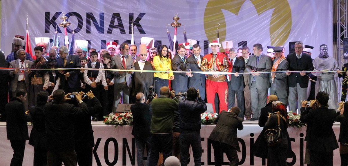 Türkiye\'nin Renkleri Konak\'ta Buluştu