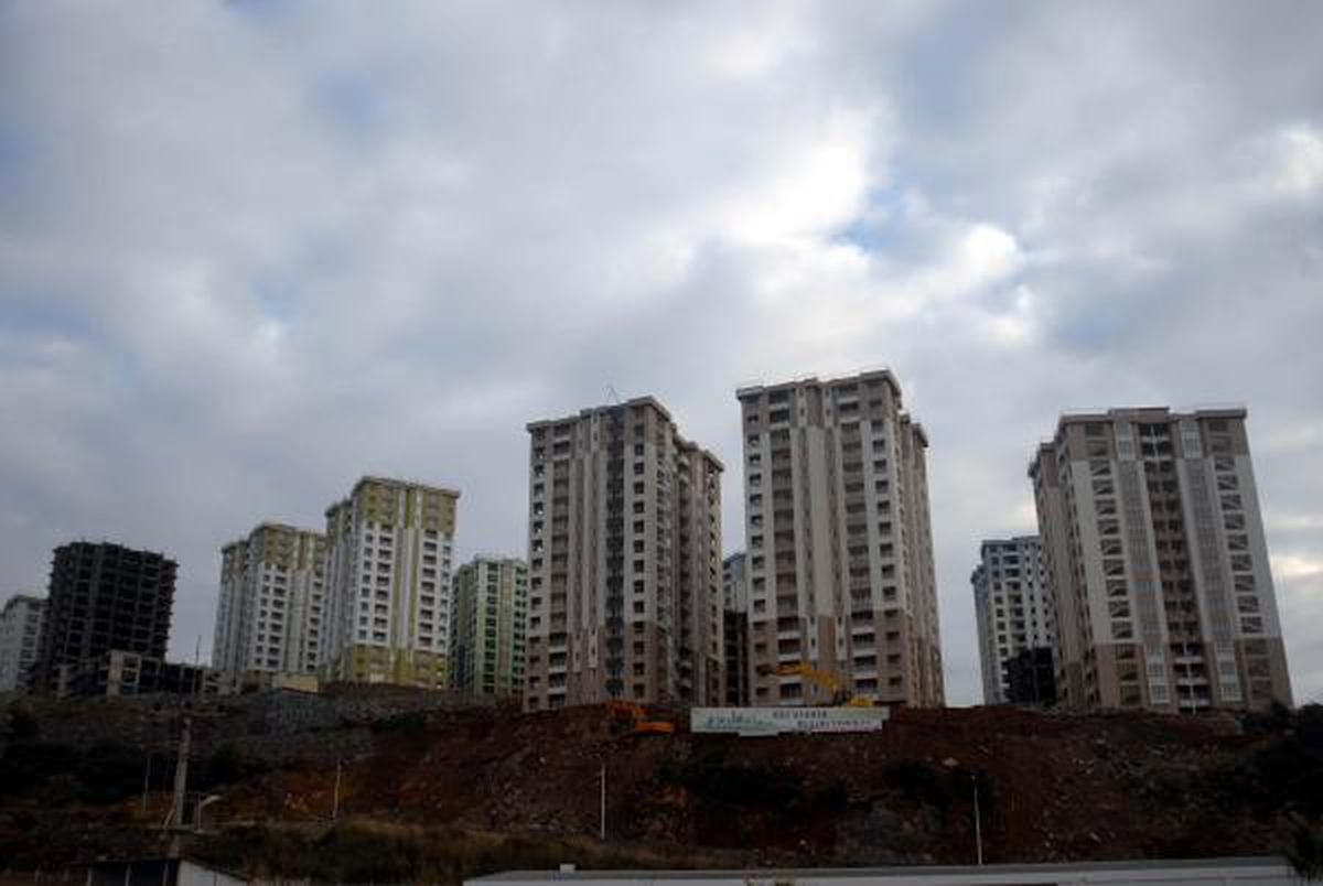 Uydukent'de Sıkıntılar Bitmiyor