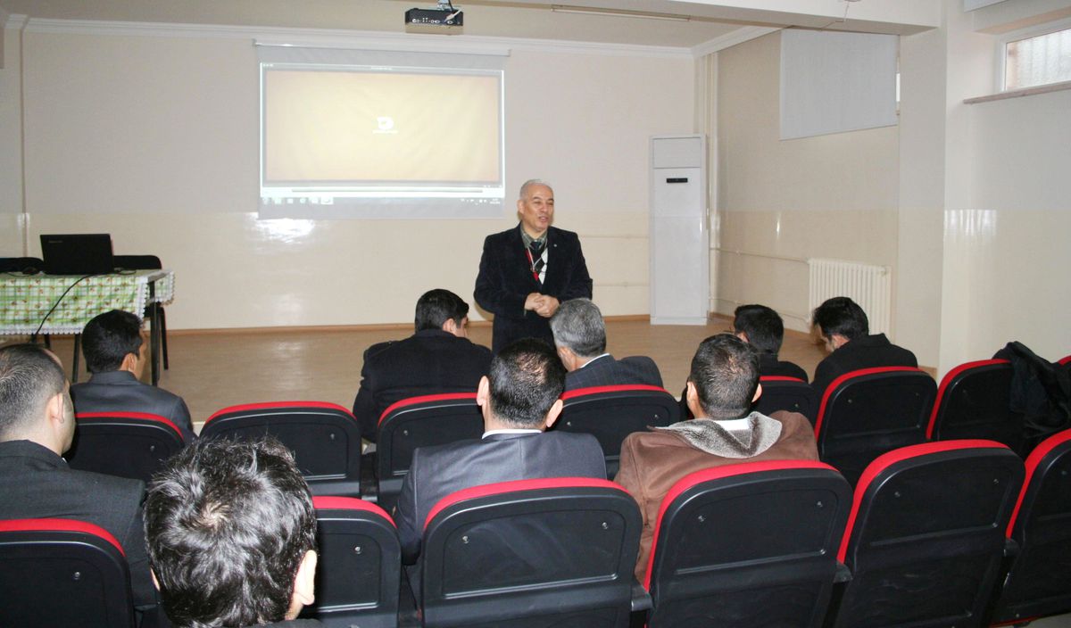 Yavuzeli\'nde "Toplam Kalite Yönetimi" Konulu Seminer