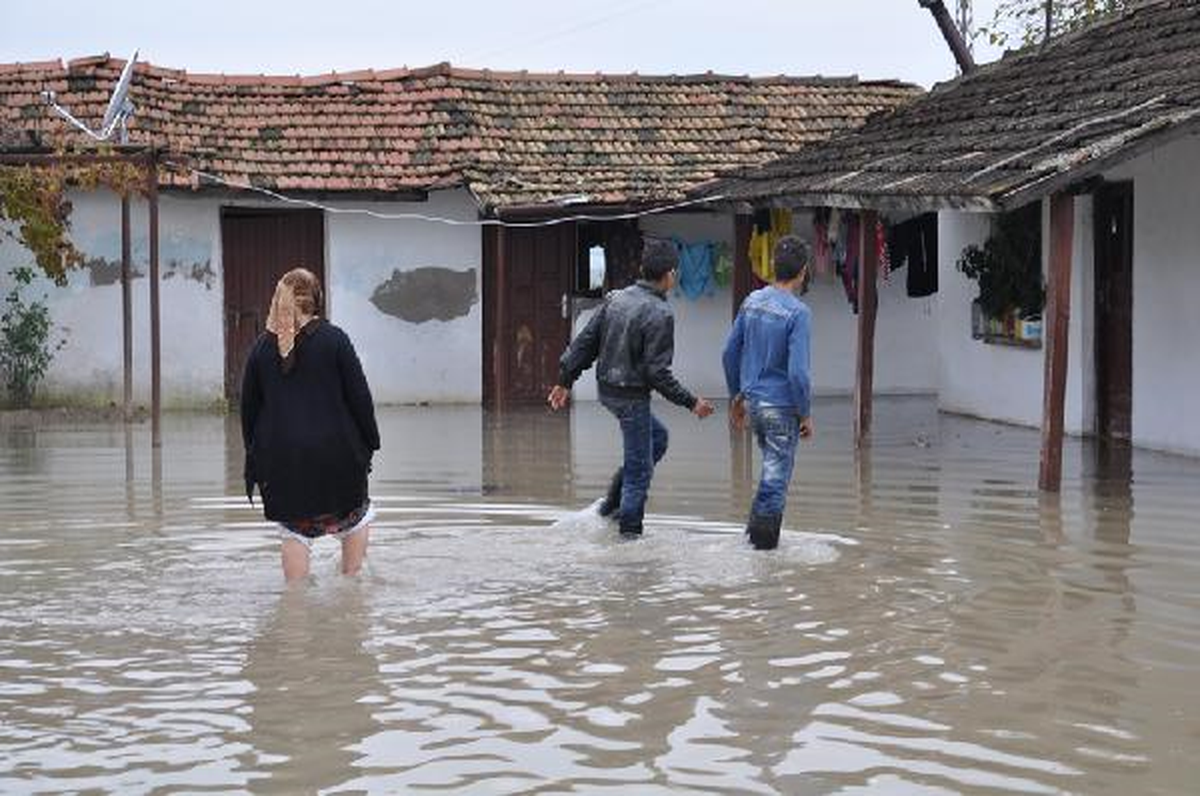 Amik Ovası Sular Altında Kaldı