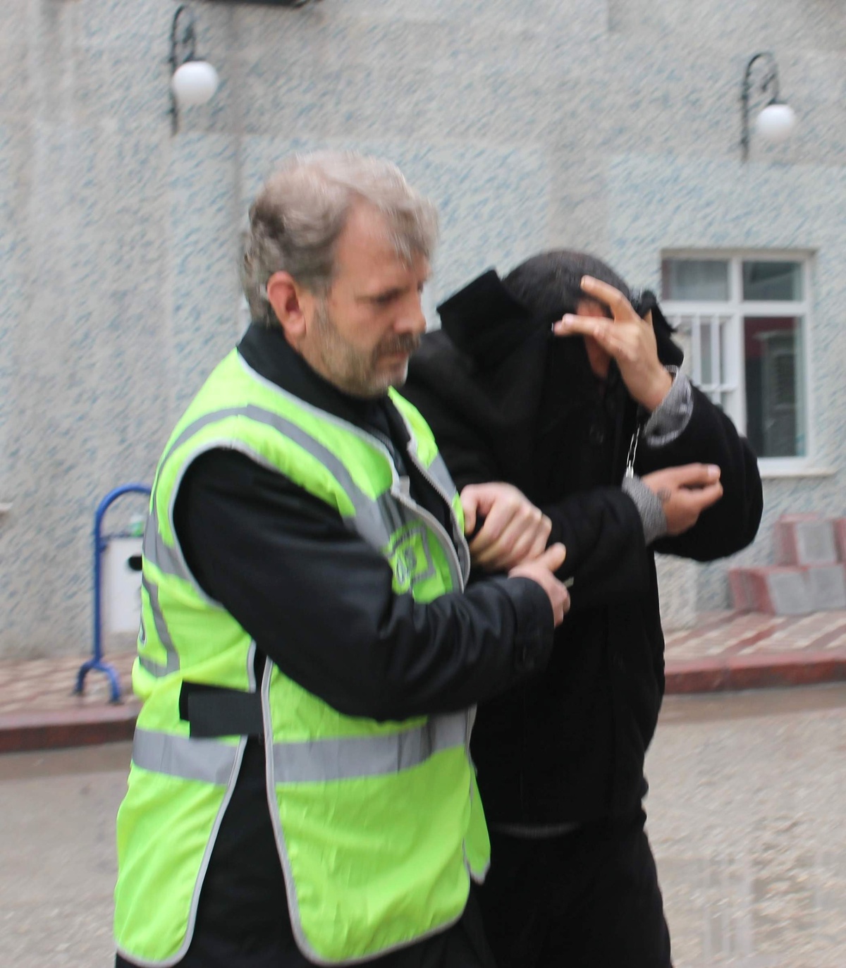 Aynı Kuyumcuya 4. Kez Gelince Yakalandı