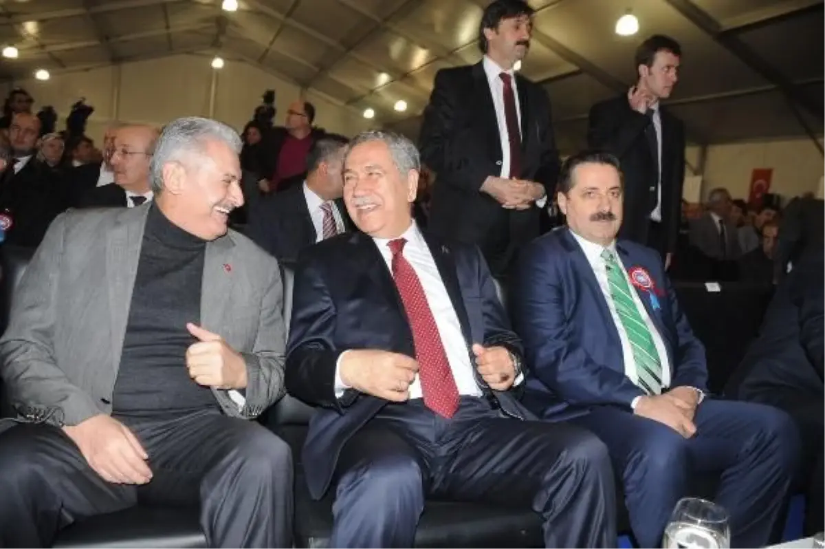 Bursa'da Yüksek Hızlı Tren Hatının Temeli Atıldı
