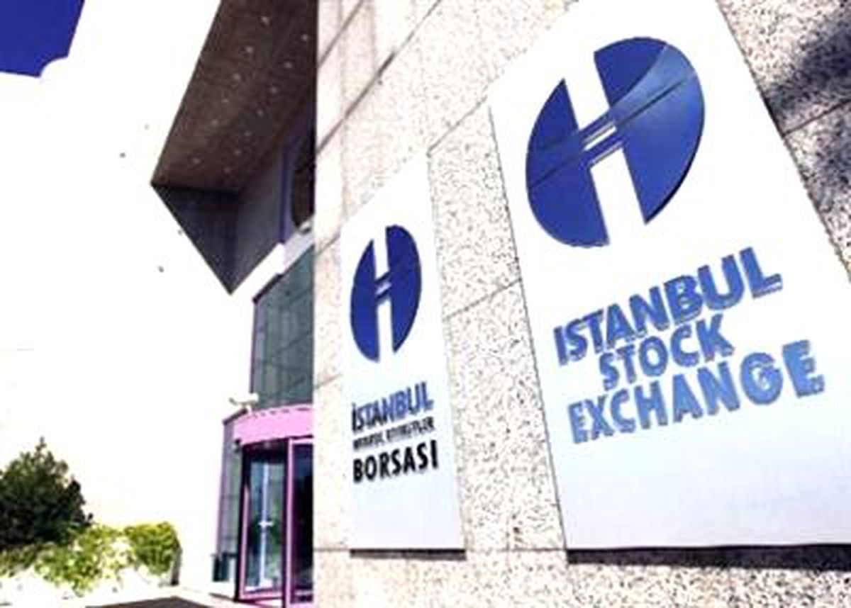 Endeks Zirvedeyken Küçük Ortaklar Satış İçin Borsaya Koşuyor