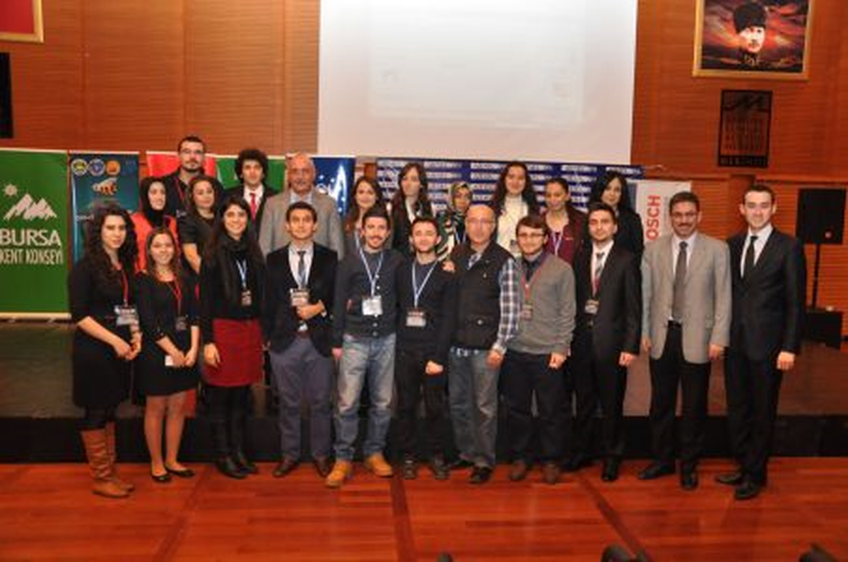 Gençler Sektör İçin Yeni Fikirler Üretecek