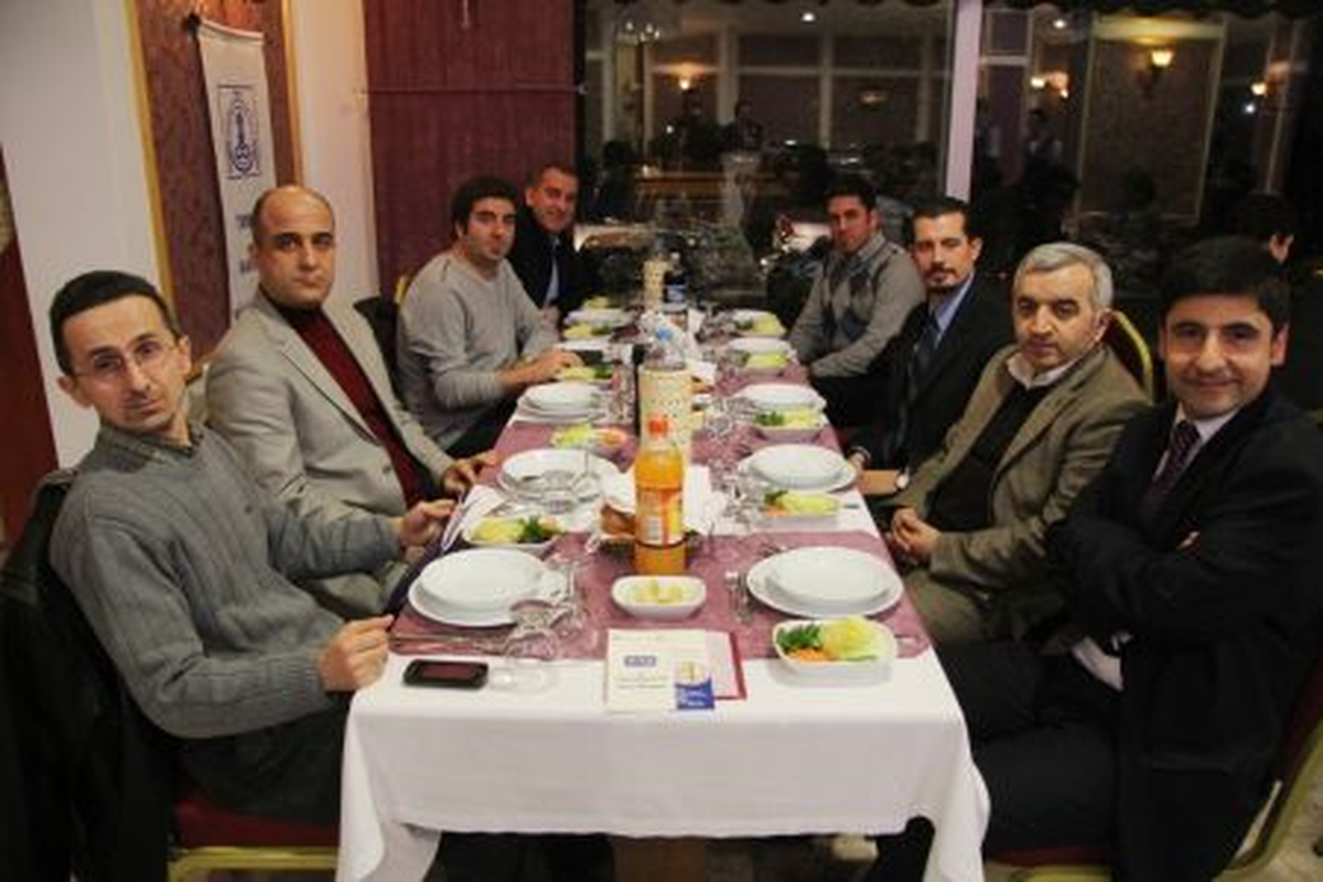 Mühendisler Öğretim Görevlileriyle Bir Araya Geldi