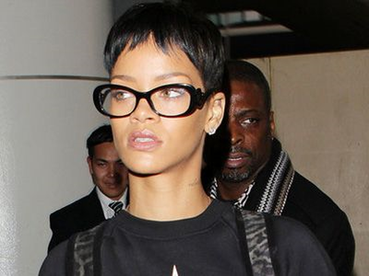 Rihanna Barbados\'daki Hastaneye 1 Milyon 750 Bin Dolar Bağışladı