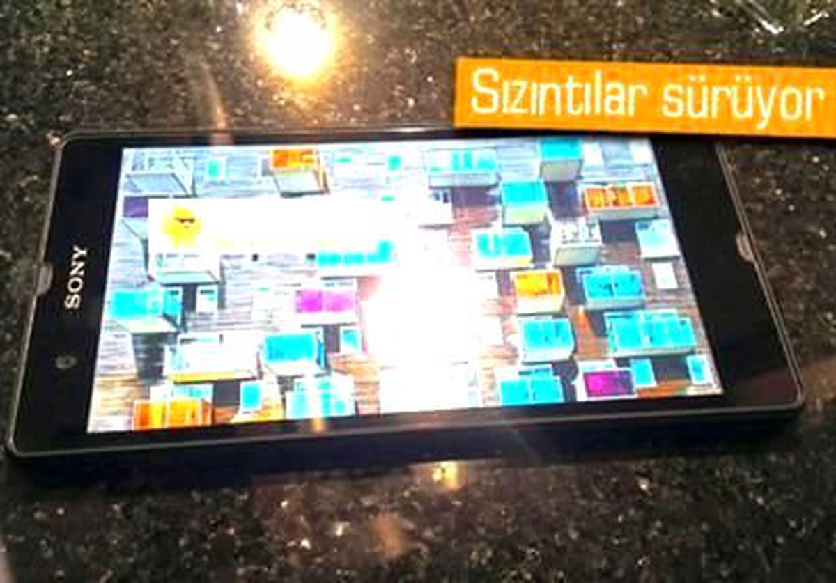 Sony Yuga, Xperia Z Olarak Gelebilir