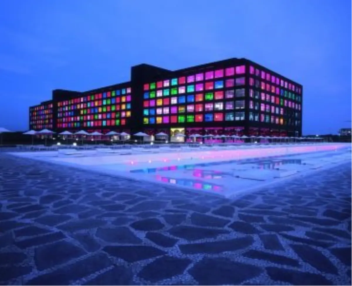 "Yeryüzü Cenneti" Adam&Eve El Değiştiriyor