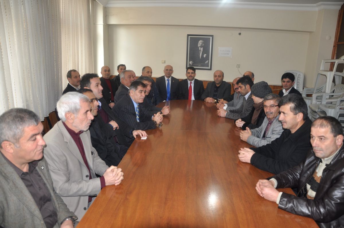 AK Parti\'den İstişare Toplantısı