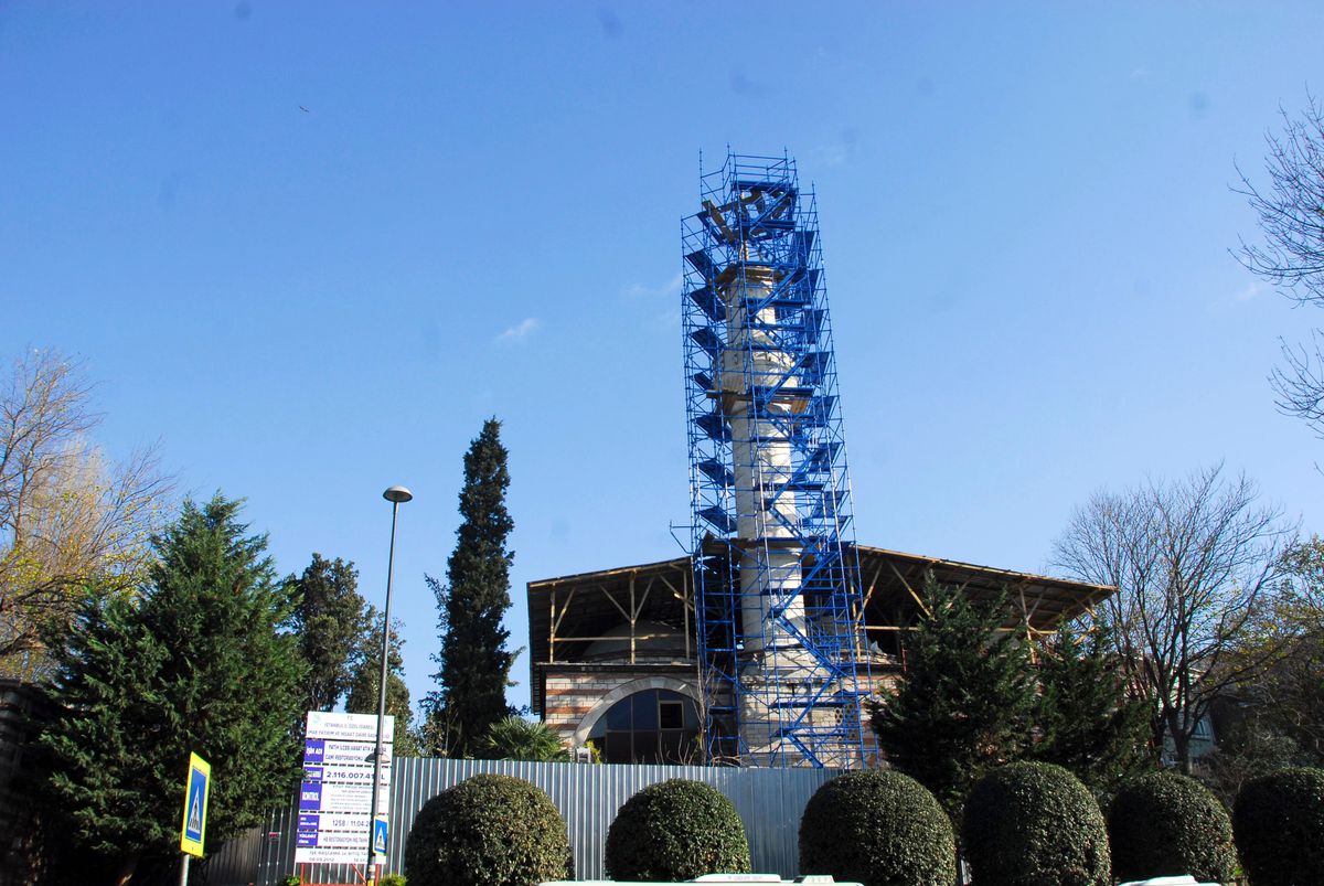 Atik Ali Paşa Camii Yenileniyor