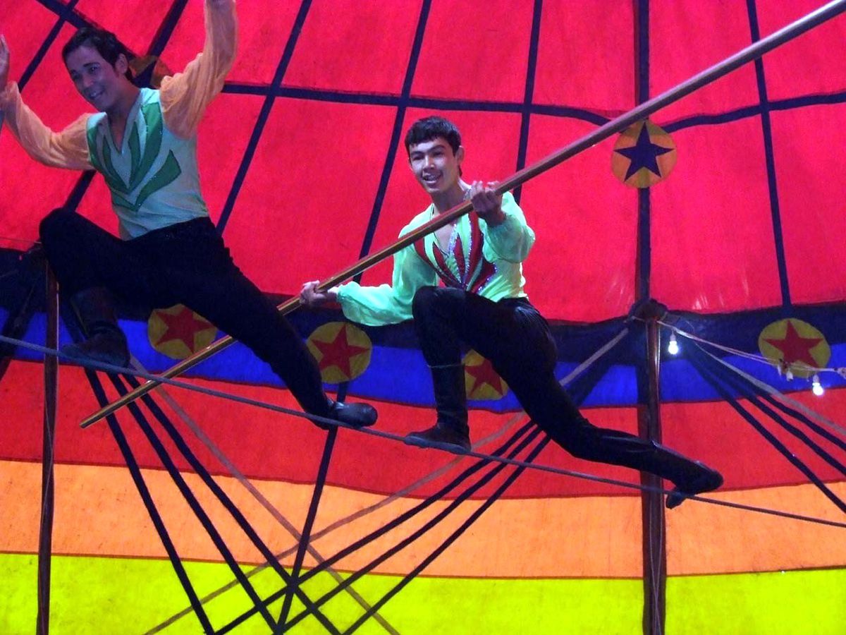 Atlas Sirkine Büyük İlgi