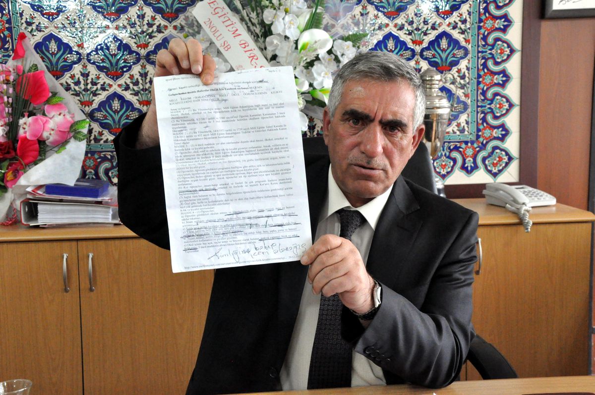 Erzurum\'da İmam Hatip Lisesinde Kılık-Kıyafet Tartışması