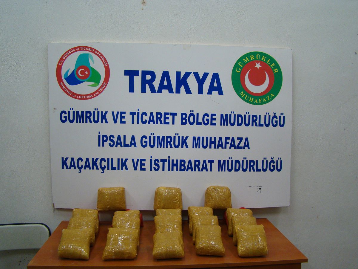 İpsala\'da 1.6 Milyon TL\'lik Uyuşturucu Ele Geçirildi